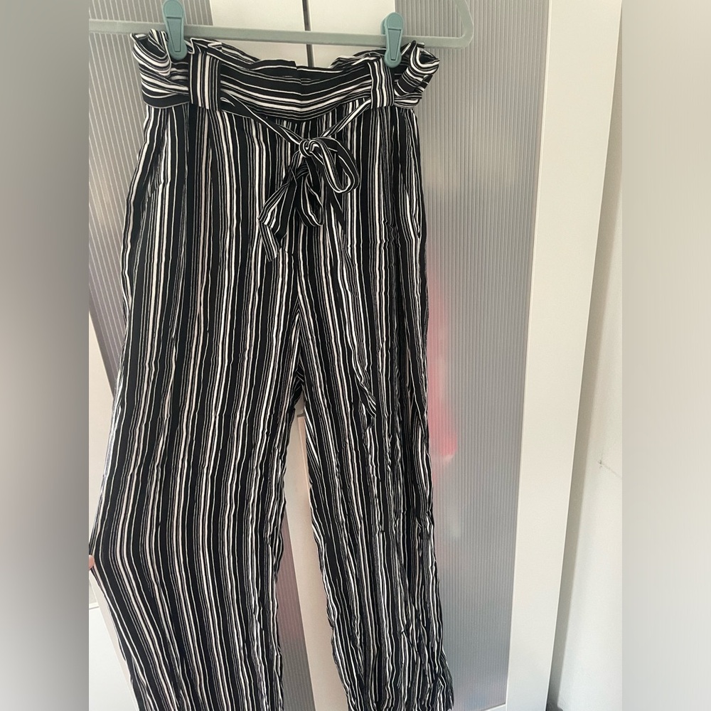 Express Black and White Wide Leg Pants with Tie Waist